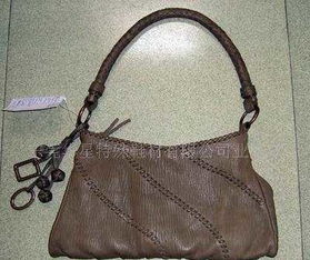 編織藝術(shù) 手挽、腰帶與繩帶的多功能應(yīng)用